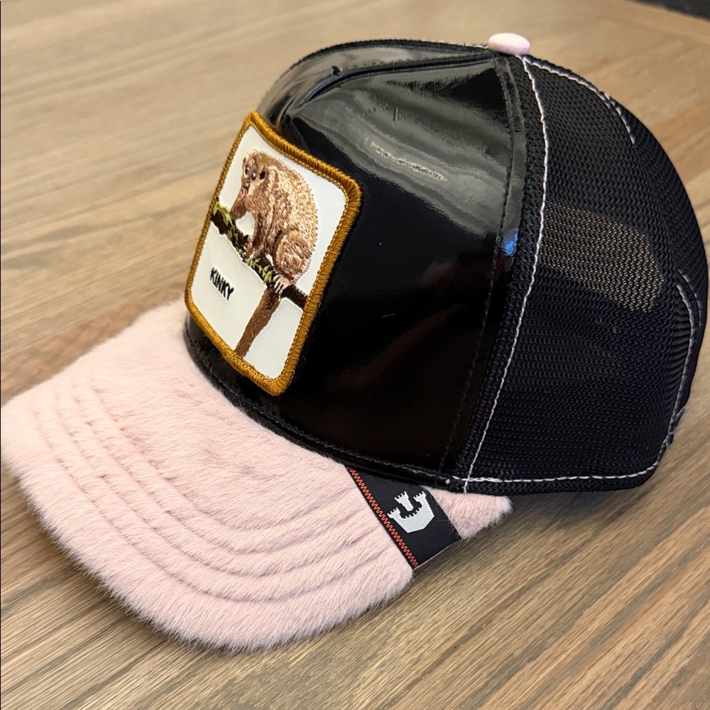 Goorin Bros Limited Edition “Kinky” Honey Bear Trucker Hat - Picture 4 of 5